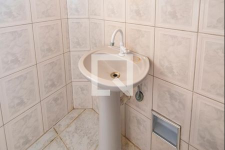 Casa à venda com 300m², 5 quartos e 3 vagasBanheiro do Quarto 2