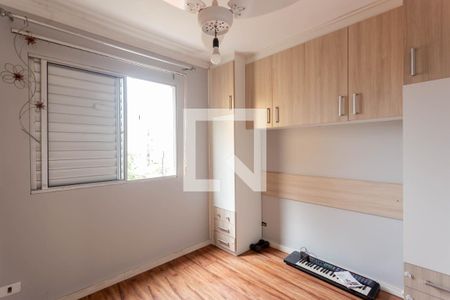 Quarto 2 de apartamento para alugar com 2 quartos, 50m² em Vila Caraguatá, São Paulo