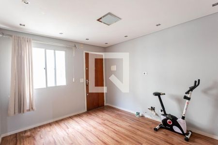 Sala de apartamento para alugar com 2 quartos, 50m² em Vila Caraguatá, São Paulo