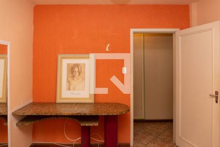 Quarto 1 de apartamento para alugar com 3 quartos, 75m² em Higienópolis, Porto Alegre