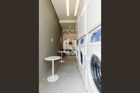 Apartamento à venda com 40m², 2 quartos e sem vaga Apartamento à venda com 40m², 2 quartos e sem vagaLavanderia