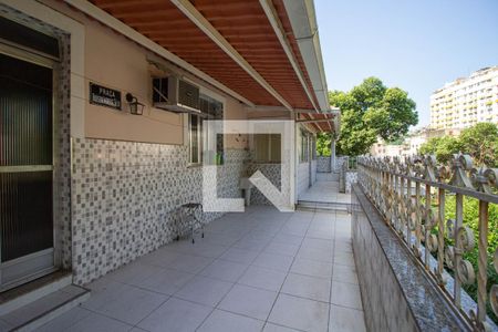 Apartamento à venda com 200m², 3 quartos e sem vagaTerraço
