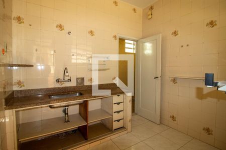 Apartamento à venda com 200m², 3 quartos e sem vagaCozinha