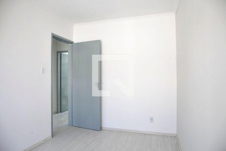 Quarto 1 de apartamento para alugar com 3 quartos, 70m² em Jardim Itu, Porto Alegre