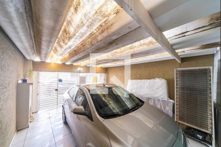 Casa à venda com 230m², 3 quartos e 2 vagasGaragem