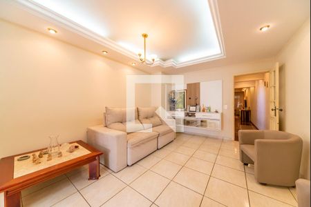 Casa à venda com 230m², 3 quartos e 2 vagasSala de Jantar