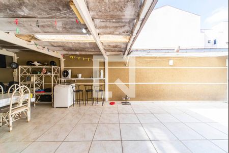 Casa à venda com 230m², 3 quartos e 2 vagasQuintal