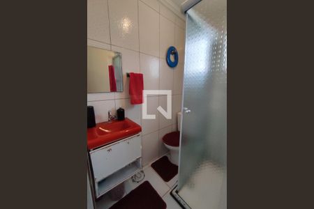 Casa à venda com 290m², 3 quartos e 3 vagas Casa à venda com 290m², 3 quartos e 3 vagasBanheiro 2