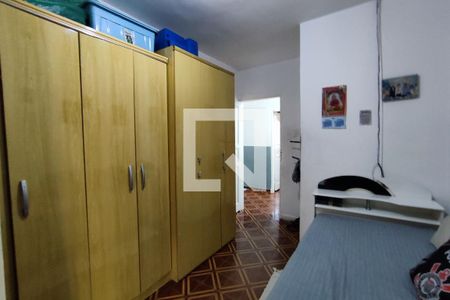 Casa à venda com 290m², 3 quartos e 3 vagas Casa à venda com 290m², 3 quartos e 3 vagasQuarto 3