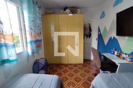 Casa à venda com 290m², 3 quartos e 3 vagas Casa à venda com 290m², 3 quartos e 3 vagasQuarto 2