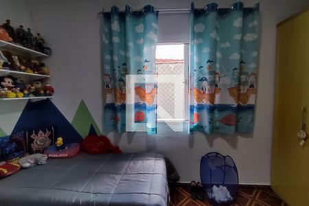 Casa à venda com 290m², 3 quartos e 3 vagas Casa à venda com 290m², 3 quartos e 3 vagasQuarto 2