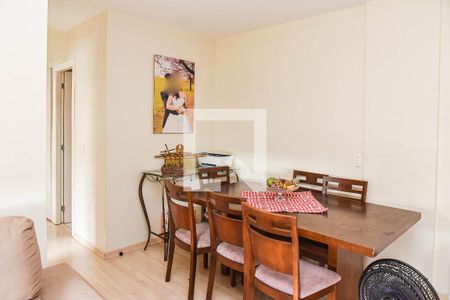 Sala de apartamento à venda com 3 quartos, 79m² em Vila Ipiranga, Porto Alegre