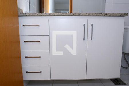 Apartamento à venda com 112m², 3 quartos e 2 vagasBanheiro do Quarto 2 - Suíte