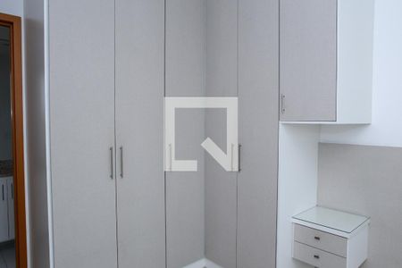 Apartamento à venda com 112m², 3 quartos e 2 vagasQuarto 2 - Suíte
