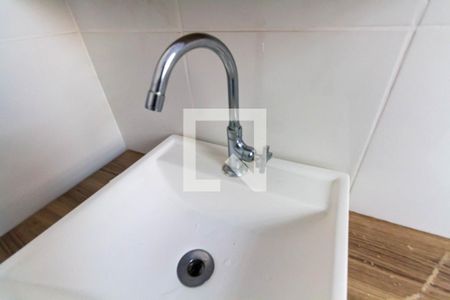 Apartamento para alugar com 75m², 2 quartos e sem vagaBanheiro