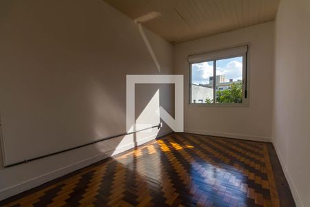 Quarto 1 de apartamento para alugar com 2 quartos, 75m² em Azenha, Porto Alegre