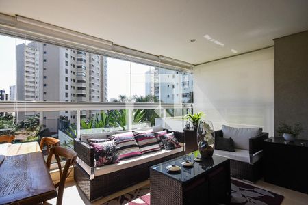 Varanda de apartamento para alugar com 3 quartos, 137m² em Vila Morumbi, São Paulo