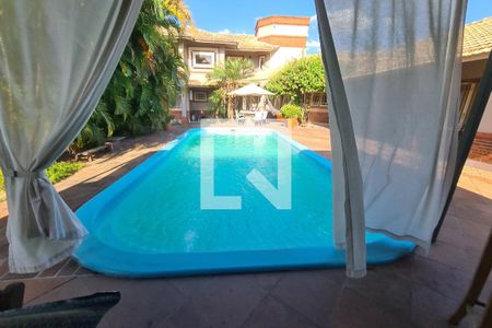 Casa à venda com 378m², 5 quartos e 2 vagasÁrea comum