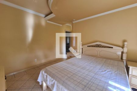 Casa à venda com 378m², 5 quartos e 2 vagasQuarto