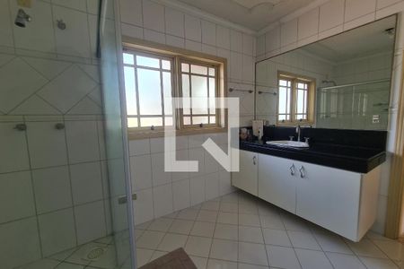 Casa à venda com 378m², 5 quartos e 2 vagasBanheiro