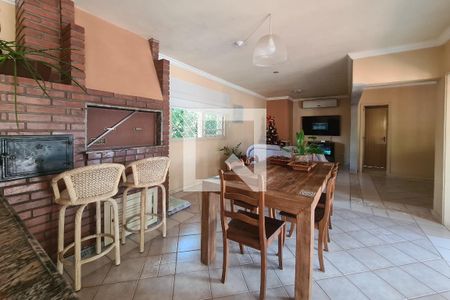 Casa à venda com 378m², 5 quartos e 2 vagasÁrea comum