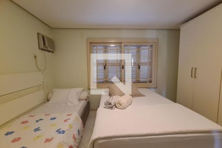 Casa à venda com 378m², 5 quartos e 2 vagasQuarto