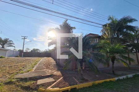 Casa à venda com 378m², 5 quartos e 2 vagasFachada
