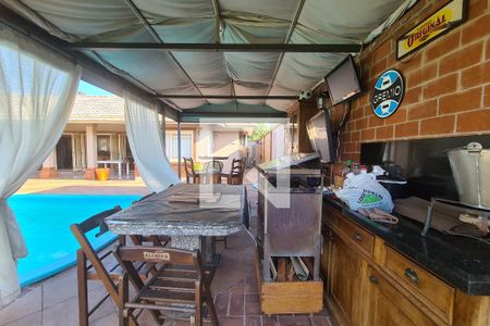 Casa à venda com 378m², 5 quartos e 2 vagasÁrea comum