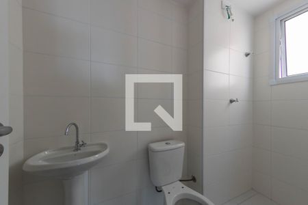 Banheiro de apartamento para alugar com 1 quarto, 32m² em Vila Ema, São Paulo