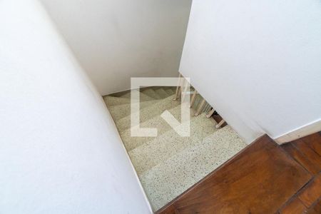 Escada de casa à venda com 2 quartos, 100m² em Americanópolis, São Paulo