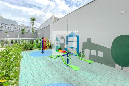 Apartamento para alugar com 38m², 2 quartos e sem vagaÁrea comum - Playground