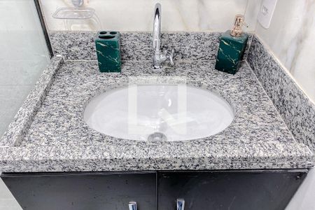 Apartamento para alugar com 38m², 2 quartos e sem vagaBanheiro