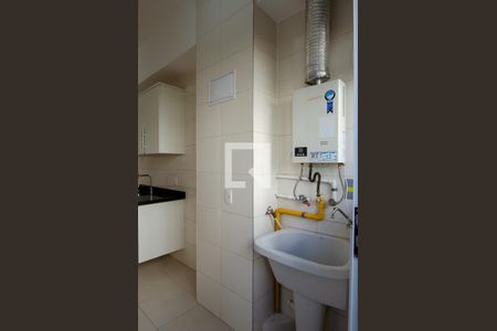 Apartamento à venda com 69m², 2 quartos e 1 vaga Apartamento à venda com 69m², 2 quartos e 1 vagaÁrea de Serviço