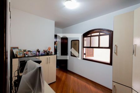 Casa à venda com 231m², 3 quartos e 2 vagas Casa à venda com 231m², 3 quartos e 2 vagasSuíte 2