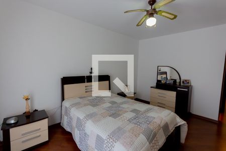 Casa à venda com 231m², 3 quartos e 2 vagas Casa à venda com 231m², 3 quartos e 2 vagasSuíte 3