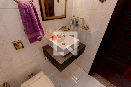 Casa à venda com 231m², 3 quartos e 2 vagas Casa à venda com 231m², 3 quartos e 2 vagasPia