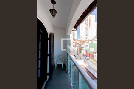 Casa à venda com 231m², 3 quartos e 2 vagas Casa à venda com 231m², 3 quartos e 2 vagasVaranda da Suíte 3