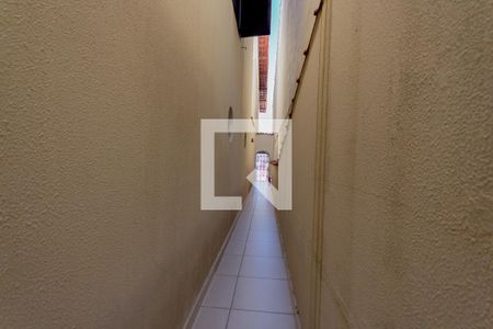 Casa à venda com 231m², 3 quartos e 2 vagas Casa à venda com 231m², 3 quartos e 2 vagasCorredor