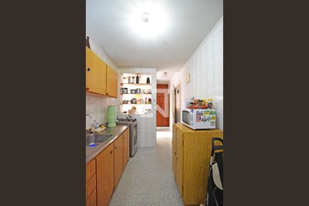 Apartamento à venda com 94m², 3 quartos e sem vagaCozinha