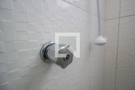 Banheiro de apartamento para alugar com 2 quartos, 50m² em Parque Residencial Jundiaí, Jundiaí