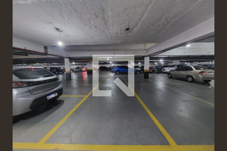 3 Vagas de Garagem de apartamento para alugar com 4 quartos, 147m² em Vila Sofia, São Paulo