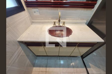 Apartamento para alugar com 147m², 4 quartos e 3 vagas Apartamento para alugar com 147m², 4 quartos e 3 vagasBanheiro 1