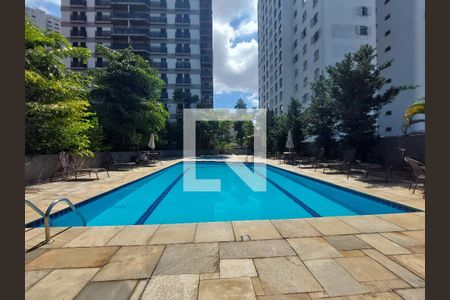 Apartamento para alugar com 147m², 4 quartos e 3 vagas Apartamento para alugar com 147m², 4 quartos e 3 vagasPiscina