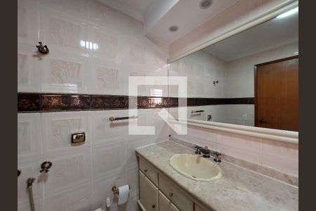Apartamento para alugar com 147m², 4 quartos e 3 vagas Apartamento para alugar com 147m², 4 quartos e 3 vagasBanheiro 2
