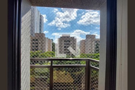Apartamento para alugar com 147m², 4 quartos e 3 vagas Apartamento para alugar com 147m², 4 quartos e 3 vagasVaranda - Quarto 2