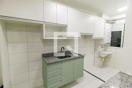 Apartamento para alugar com 40m², 2 quartos e sem vaga Apartamento para alugar com 40m², 2 quartos e sem vagaCozinha - Armários