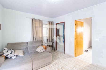 Sala de casa à venda com 4 quartos, 182m² em Vila Yolanda, Osasco