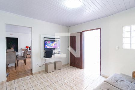 Sala de casa à venda com 4 quartos, 182m² em Vila Yolanda, Osasco
