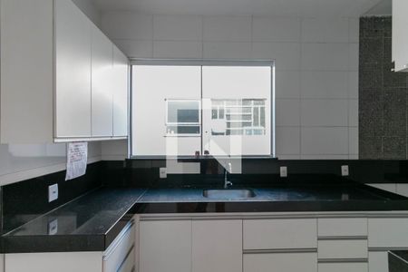 Apartamento para alugar com 100m², 3 quartos e 1 vagaCozinha e Área de Serviço