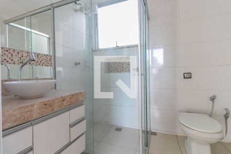 Apartamento para alugar com 100m², 3 quartos e 1 vagaBanheiro da Suíte